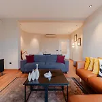 Two-bedroom Family In Managed - Galata Tower View With Elevator Estambul