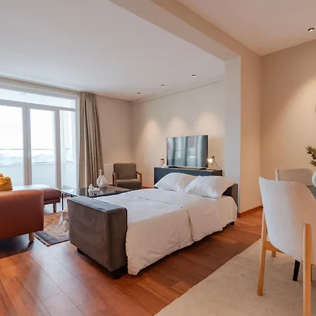 Two-bedroom Family In Managed - Galata Tower View With Elevator